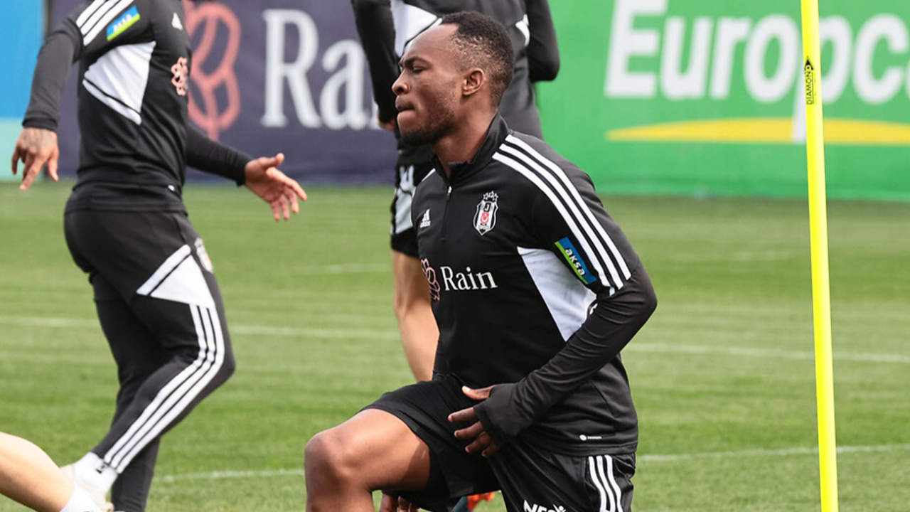 Beşiktaş'ta Muleka'ya yol göründü