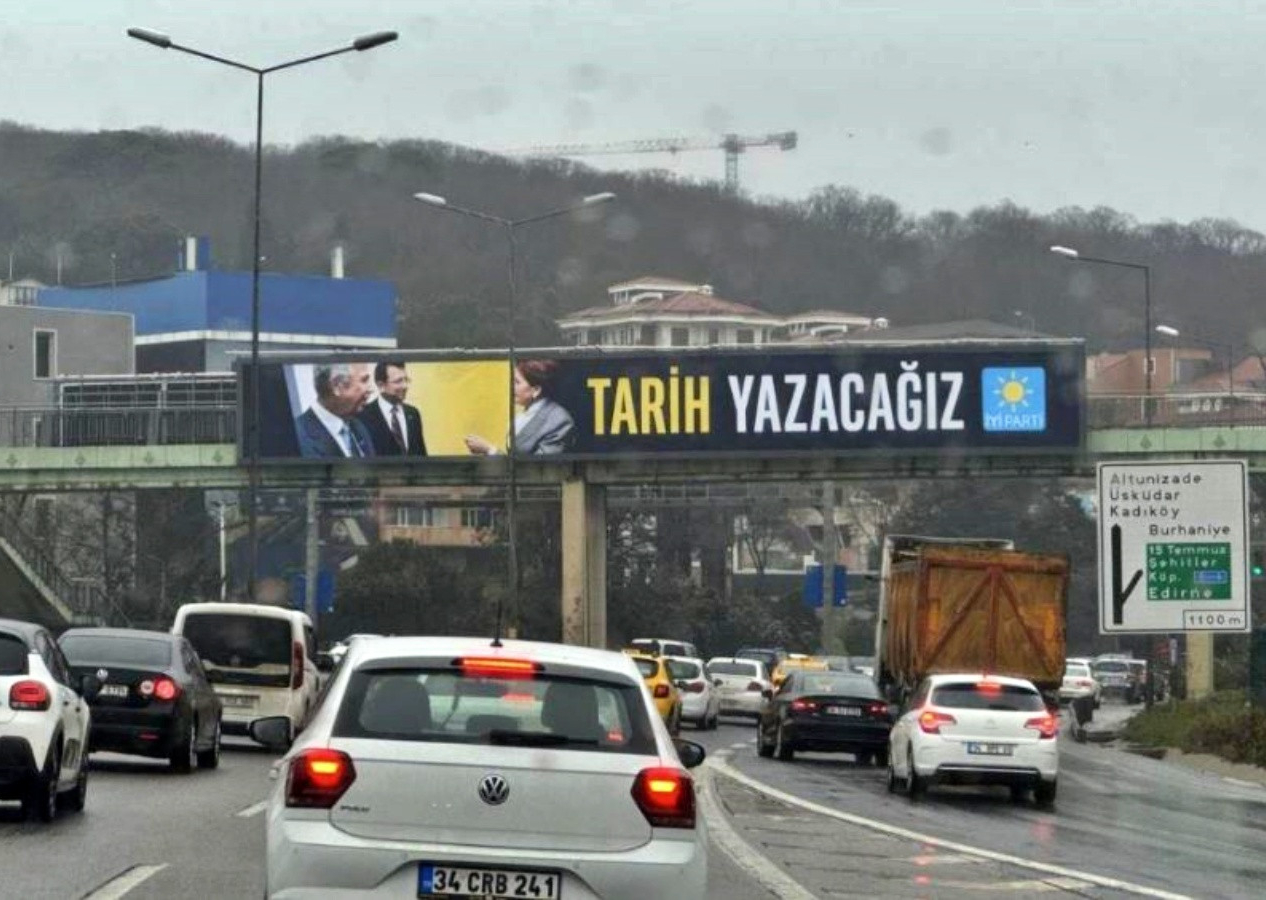 Seçim tarihimizin en tuhaf afişlerinden biri! Kılıçdaroğlu'nun esamesi yok...