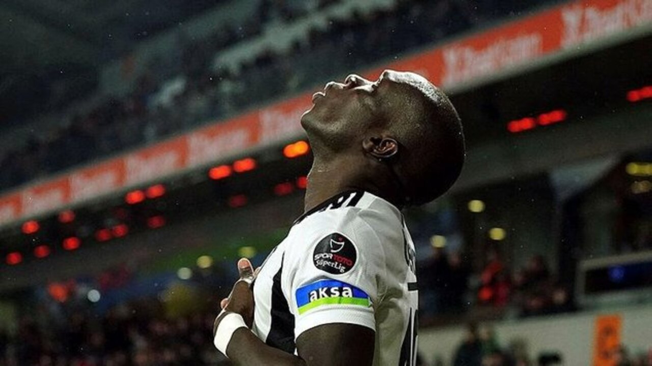 Beşiktaş - İstanbulspor maçında Vincent Aboubakar'dan jeneriklik gol!