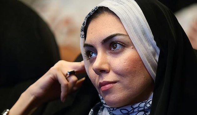 İranlı spikere şok! Bira içerken fotoğrafları ortaya çıktı, ülke karıştı...