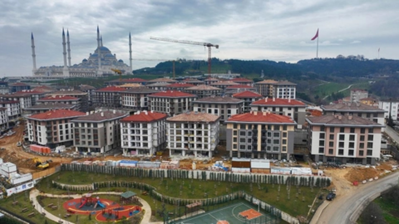 İstanbul'da kentsel dönüşüm başlıyor! O ilçede 2000 bina yıkılacak