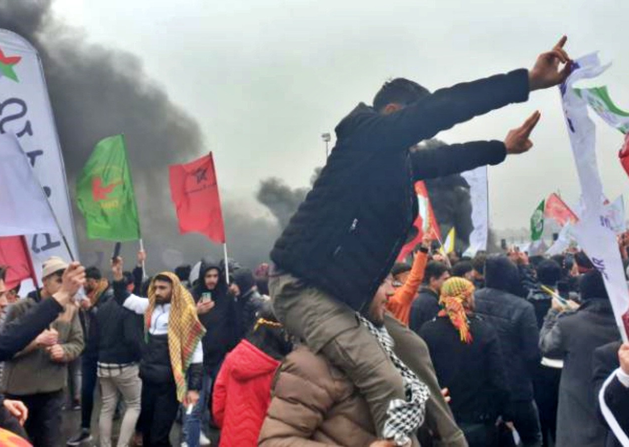 Nevruz kutlamasında PKK propagandası! 'Biji serok Apo' sloganları atıldı...