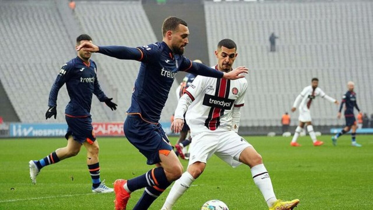 Fatih Karagümrük 2 - 2 Başakşehir | Maçın özeti...