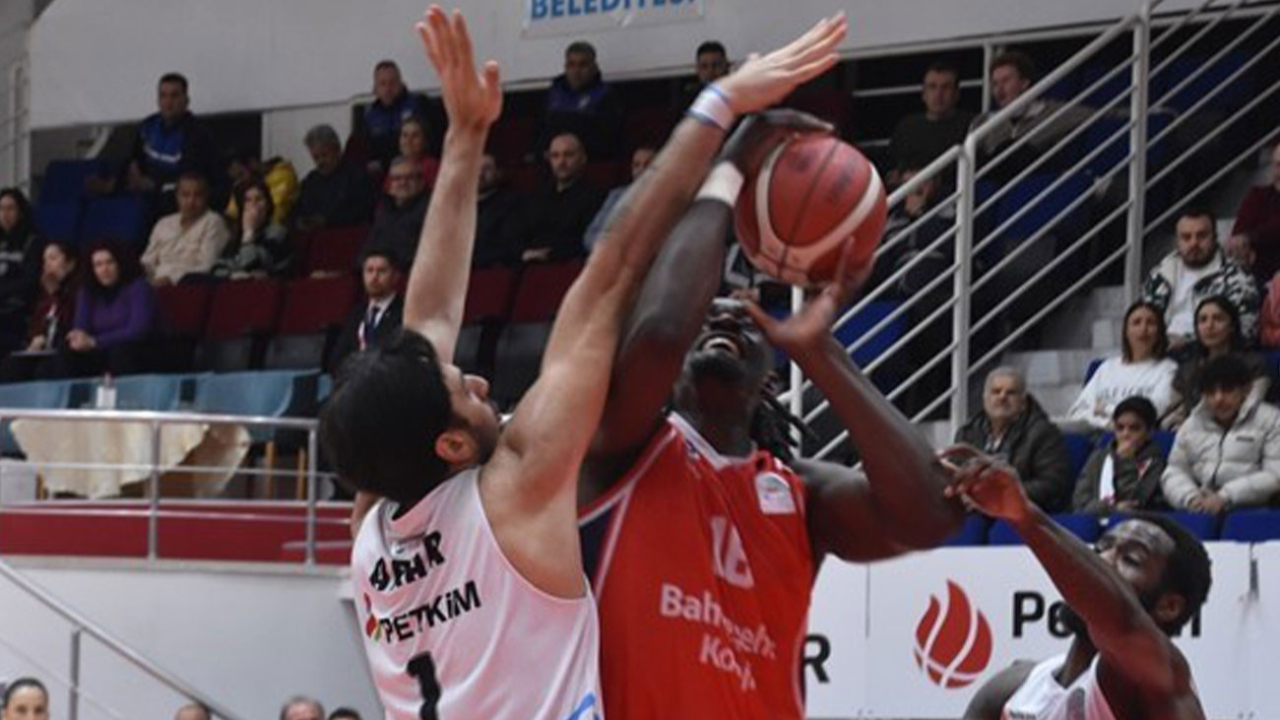 Aliağa Petkimspor kendine geldi
