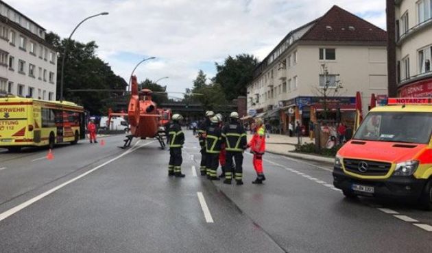 Hamburg'da süpermarkette bıçaklı saldırı!