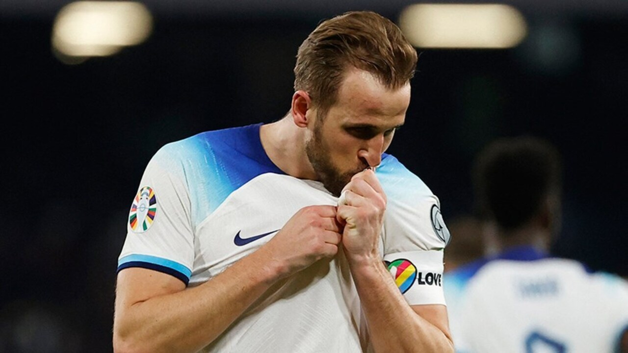 Harry Kane'den tarihi gol!