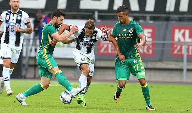 Fenerbahçe, Sturm Graz'ı evinde avladı