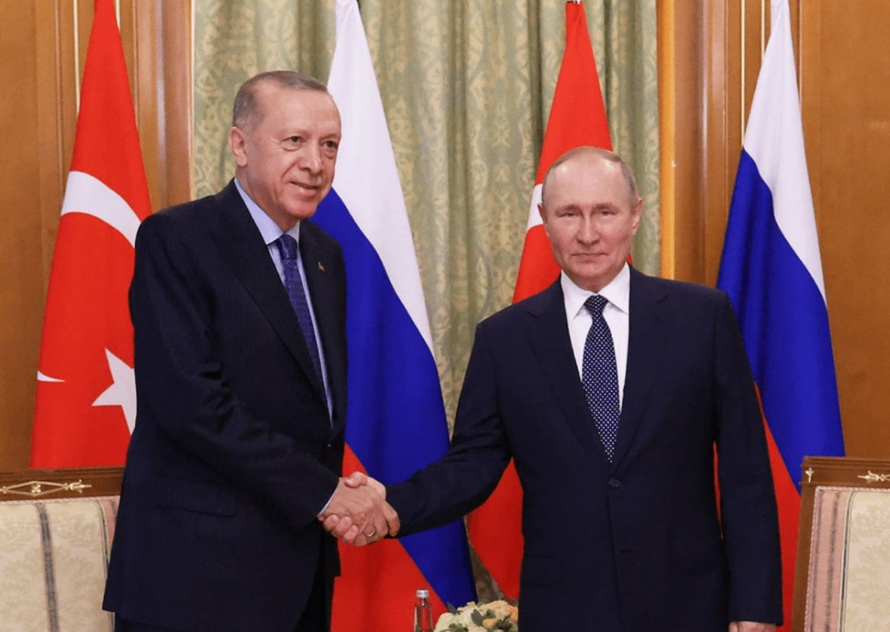 Cumhurbaşkanı Erdoğan ile Putin arasında kritik görüşme! Gündem: Tahıl koridoru!