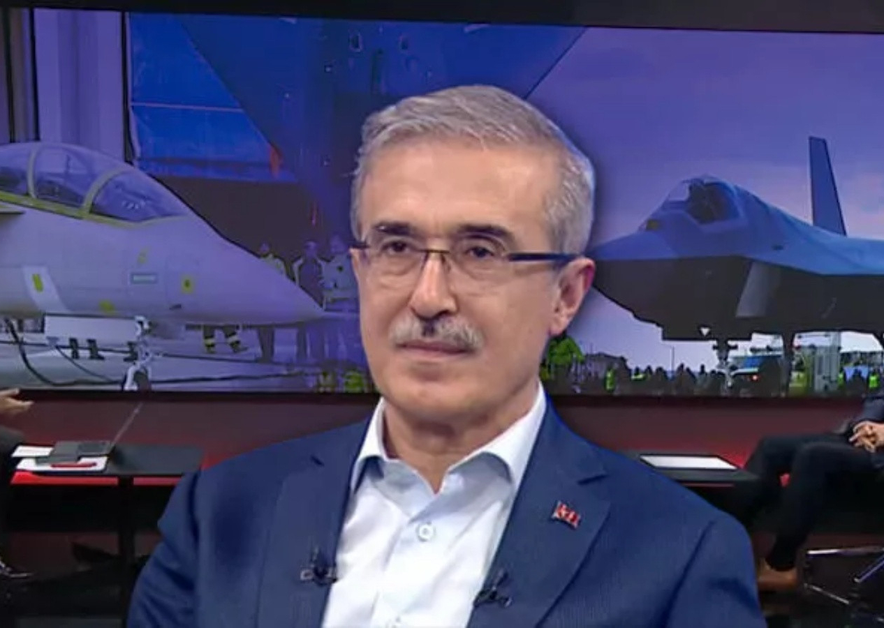 Savunma Sanayi Başkanı İsmail Demir canlı yayında duyurdu: Bayraktar TB3 bu yıl uçacak!