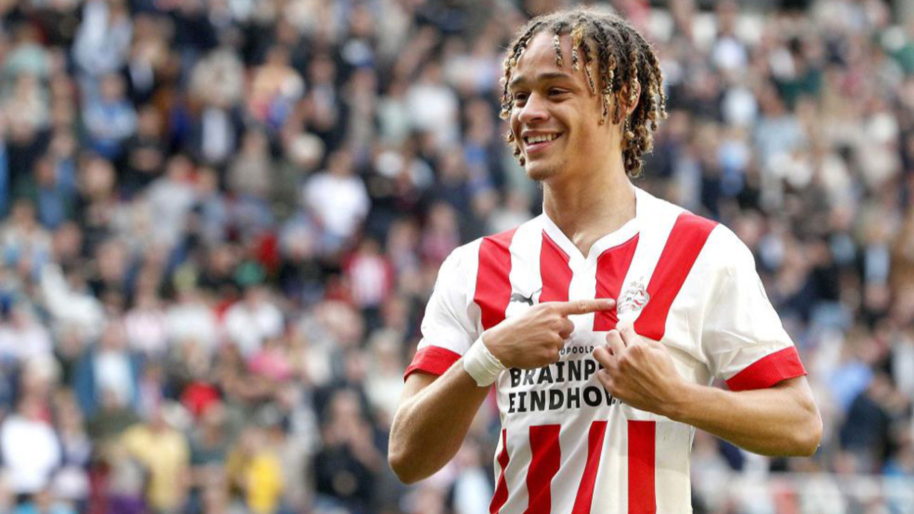 Xavi Simons, PSV’de kendini buldu