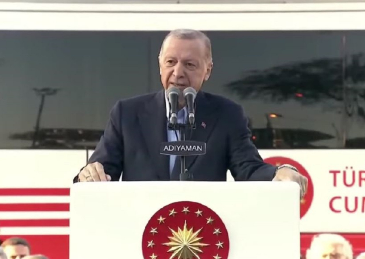 Cumhurbaşkanı Erdoğan: Bay Bay Kemal, bu yaptığımız konutlardan arzu edersen bir tane de sana verebiliriz