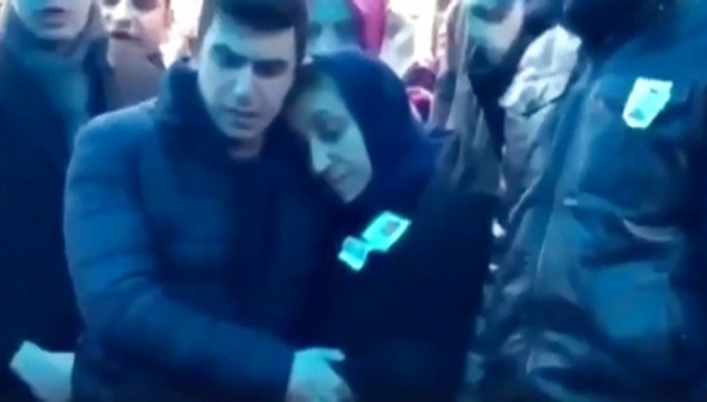 Afrin şehidinin El-Bab şehidinin annesine sarıldığı görüntüleri ortaya çıktı...