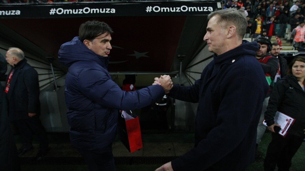 A Milli Futbol Takımı Teknik Direktörü Stefan Kuntz Hırvatistan mağlubiyeti sonrası konuştu: Derslerimizi çıkarmak için çalışacağız...