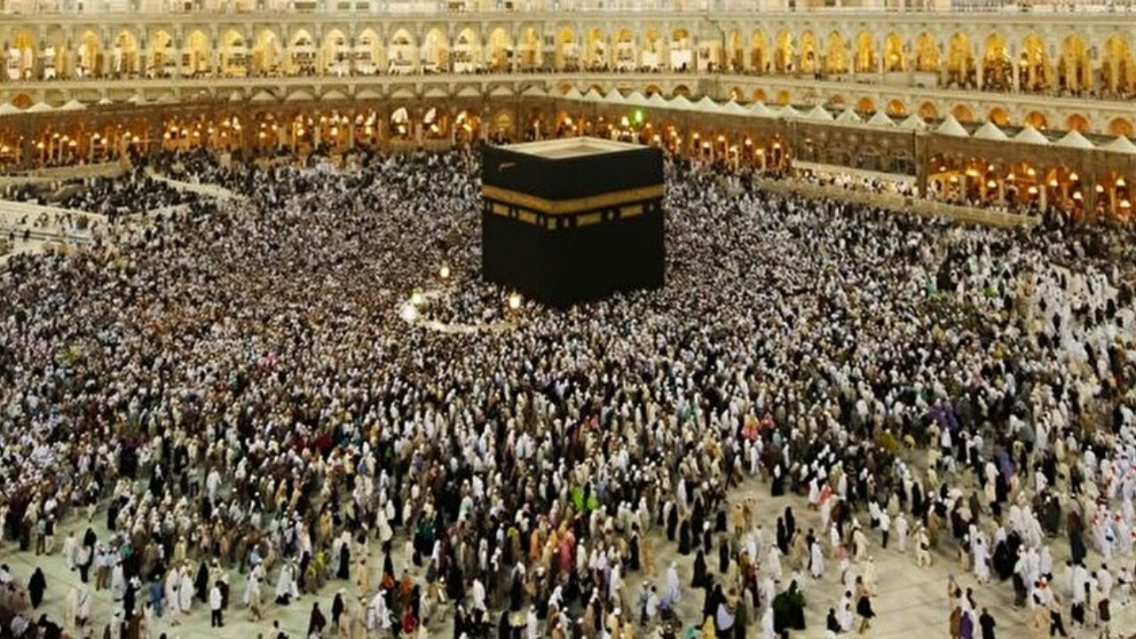 Mekke'de Ramazan coşkusu: Yüzbinlerce Müslüman Ramazan umresi için Kabe'de! CANLI YAYIN