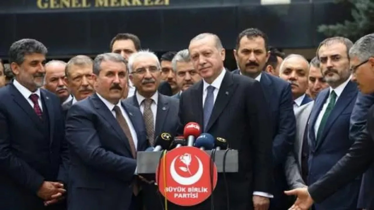 Cumhurbaşkanı Erdoğan bugün saat 14.00'te Destici ile görüşecek