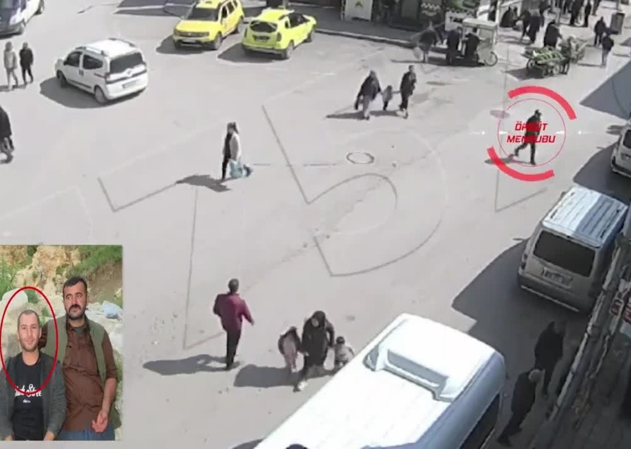 Bombacı terörist HDP binasından çıktı! Kıskıvrak yakalanma anları kamerada...