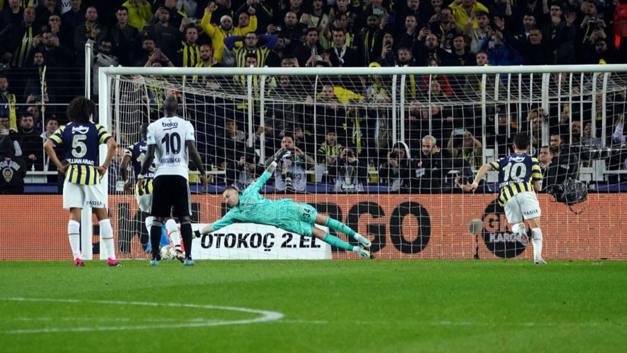Mert Günok Fenerbahçe'ye duvar oldu