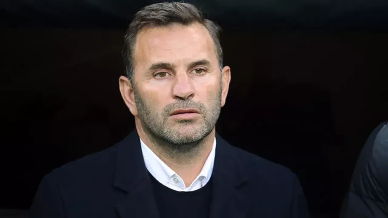Galatasaray Teknik Direktörü Okan Buruk Adana Demirspor maçı öncesi konuştu: Seyircimizle birlikte kenetleneceğiz...