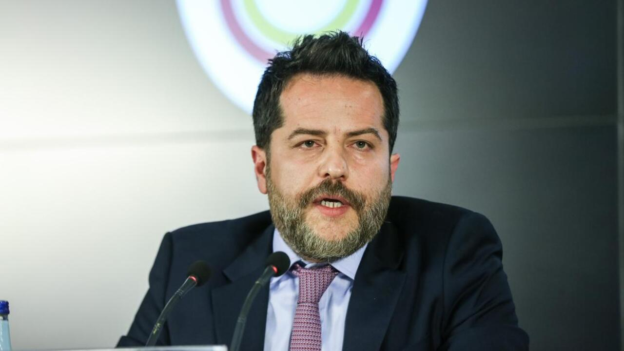 Galatasaray Başkanvekili Erden Timur'dan olay sözler: Her şeyi açıklayacağız...
