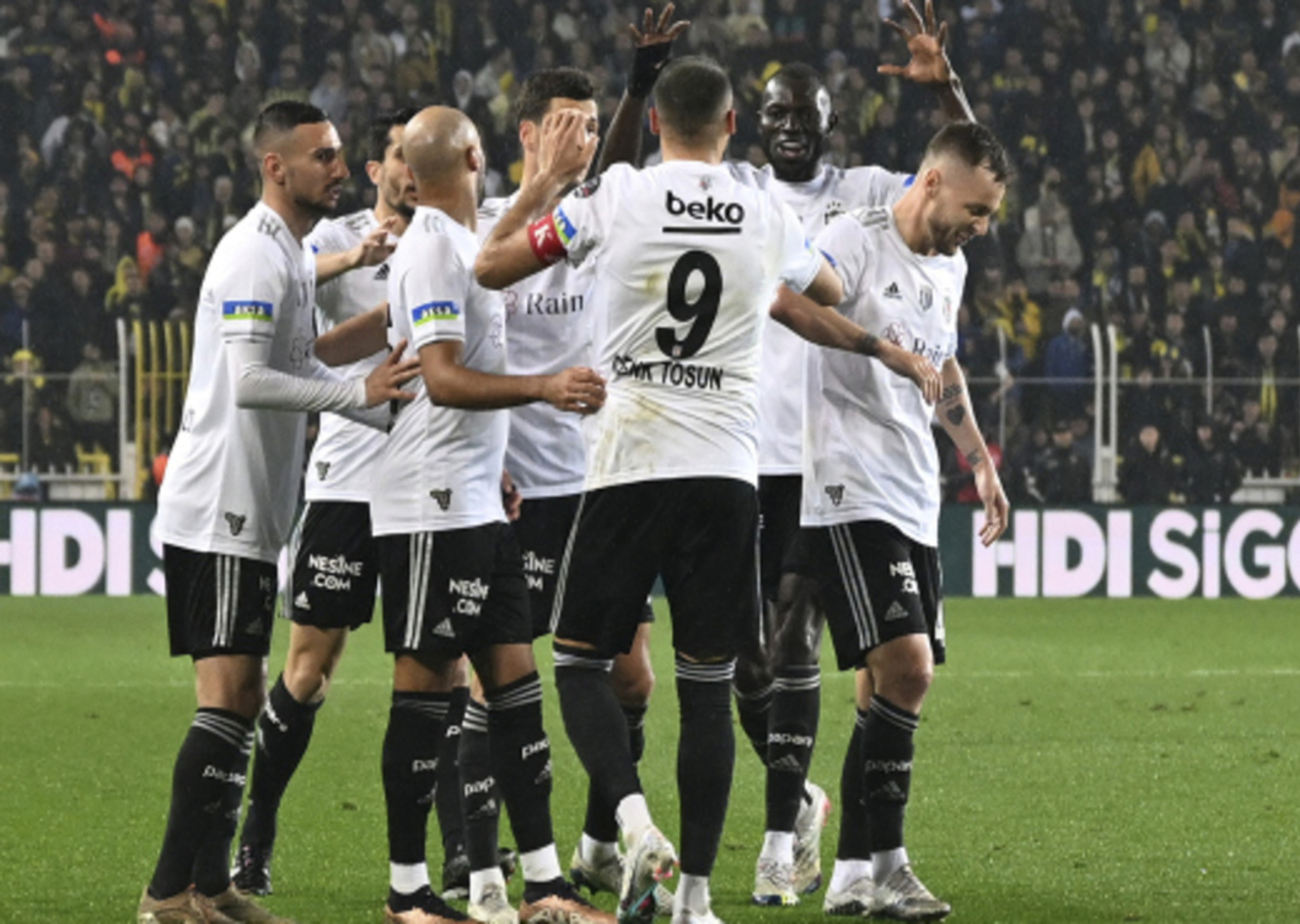 Fenerbahçe 2 - 4 Beşiktaş | Maçın geniş özeti...