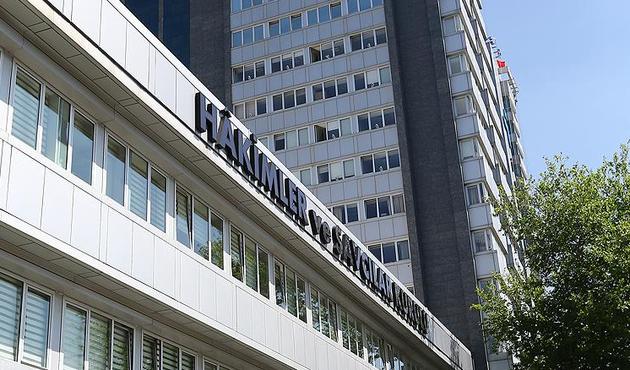 Kapatılan askeri mahkemelerin hakimleri atandı!