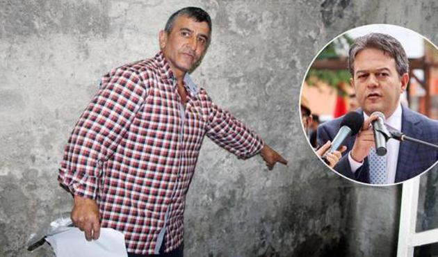 Belediye Başkanı'nın üzerine dışkısını attı!