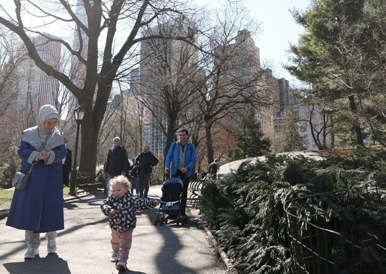 Emine Erdoğan'a algı operasyonu! Alışveriş yaptı dediler Central Park'a gittiği ortaya çıktı