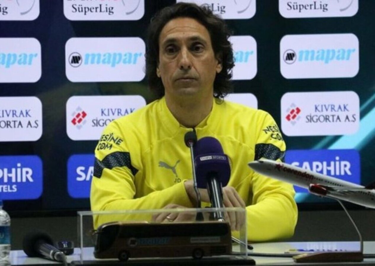 Fenerbahçe Antrenörü Joao de Deus Beşiktaş mağlubiyetini değerlendirdi: Takım konsantrasyonu kaybetti...