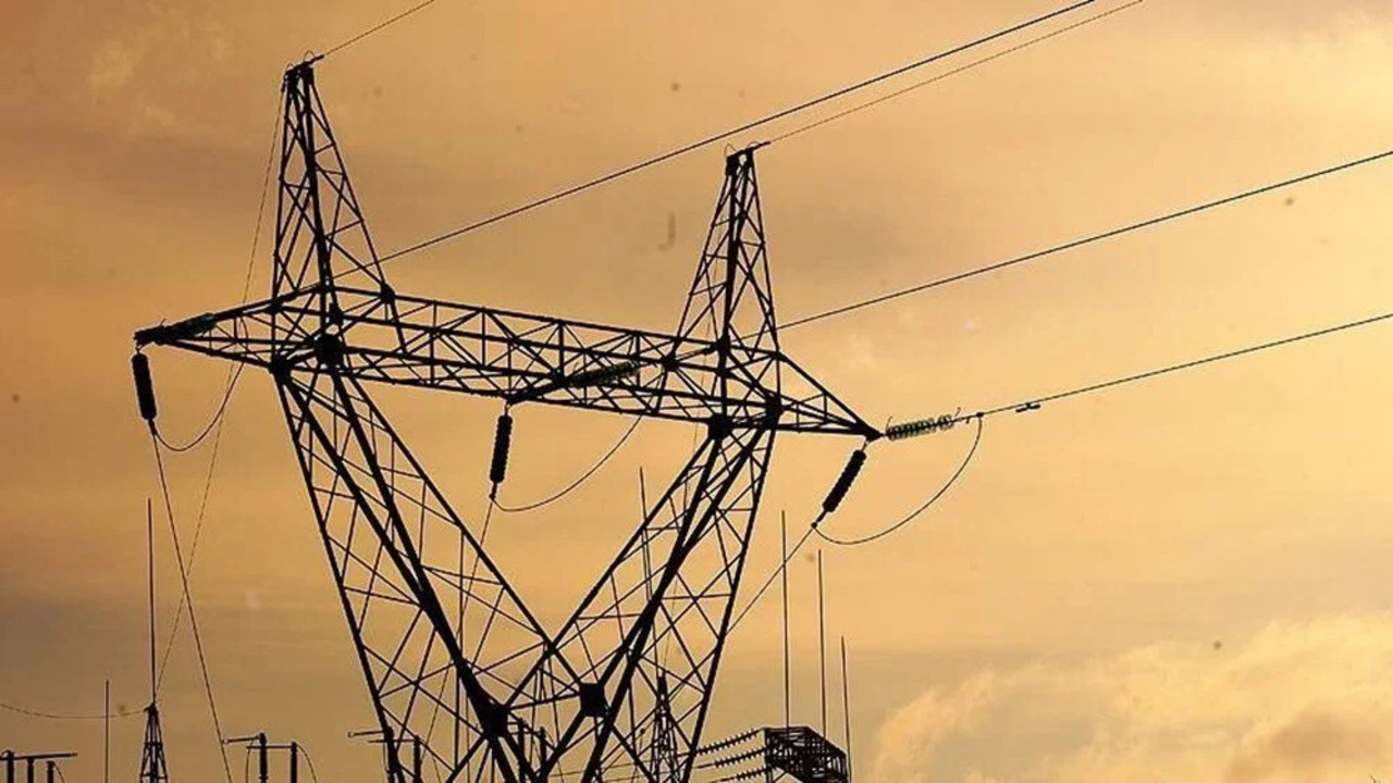 İstanbul'da elektriğin kesileceği ilçeler belli oldu! İşte 1 Nisan'da elektrik kesintisi yaşayacak ilçeler ve mahalleler...