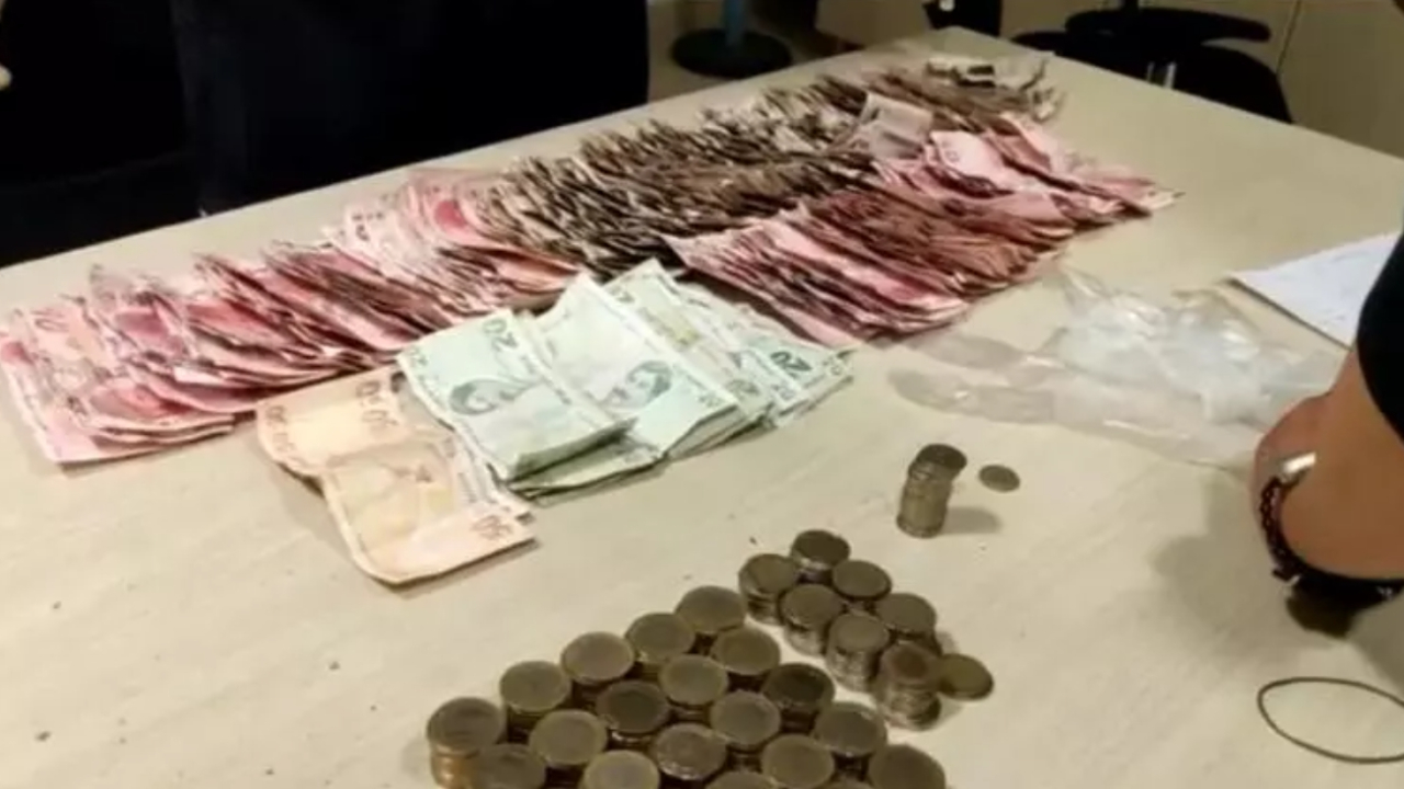 Dilencinin üzerinden çıkan para herkesi şoke etti: Sadece yarım günlük