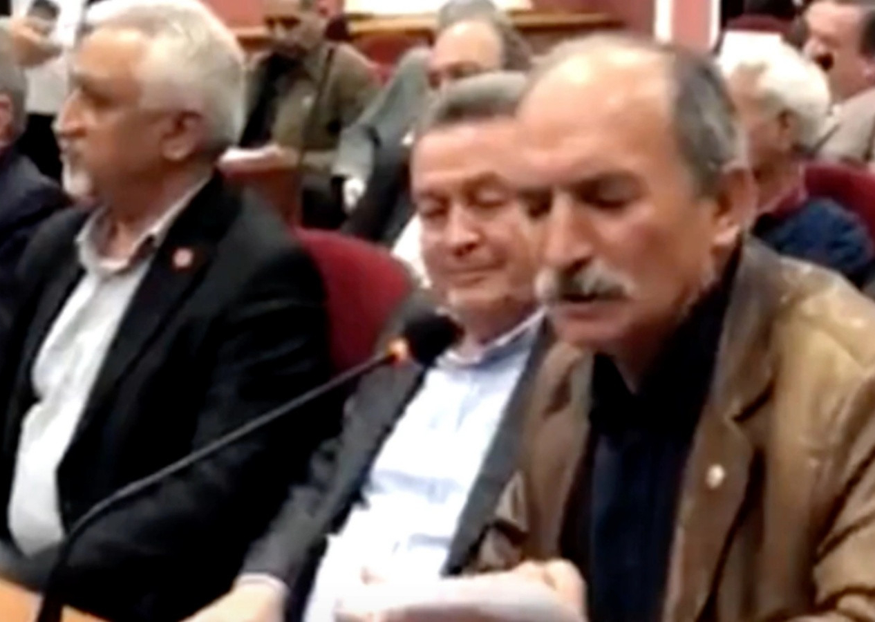 CHP'li İrfan Kılınç'tan belediye meclisinde skandal sözler: Kurban olun HDP'ye siz!