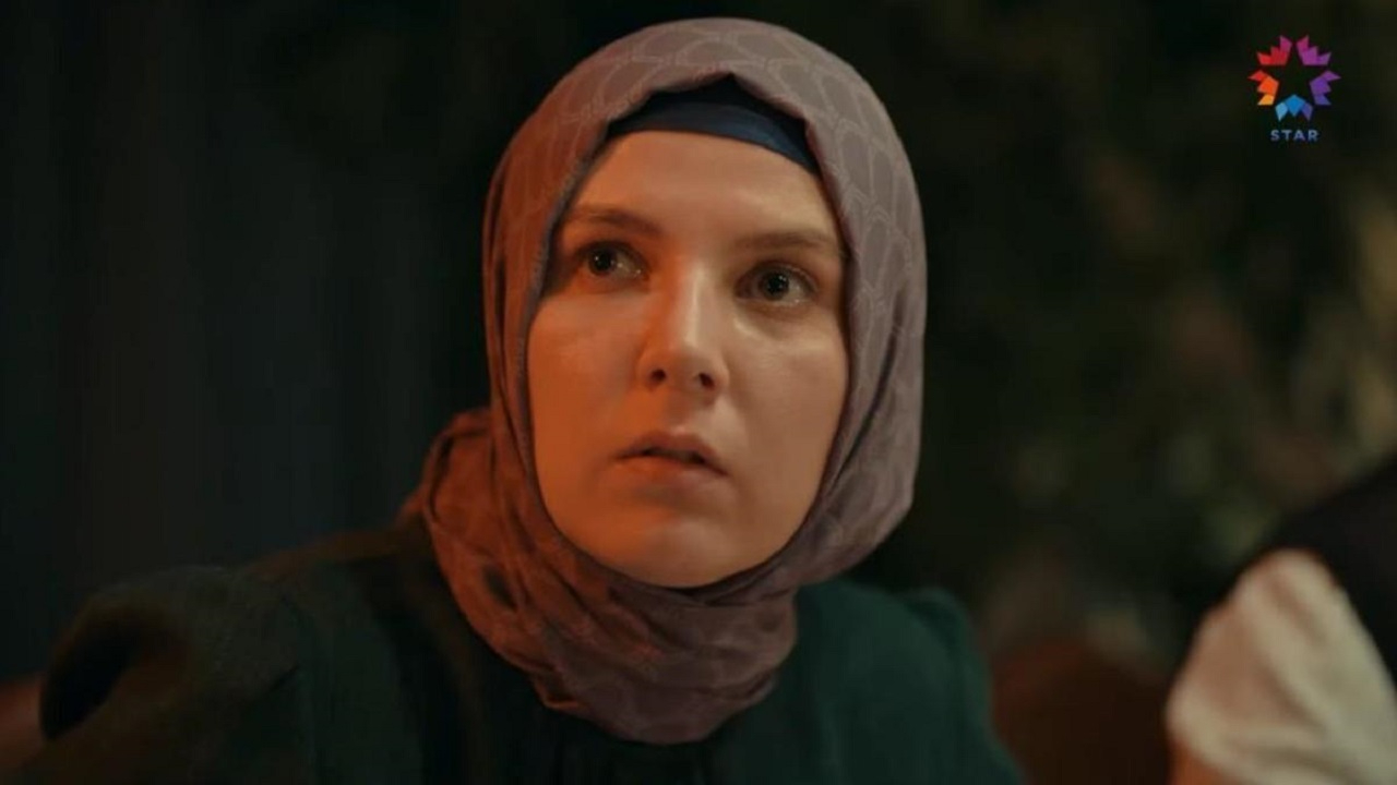 Ömer dizisinin yenge Şükran’ı seyircinin kalbini fethetti! Canlandıran ismi görenler gözlerine inanamadı! Meğer…
