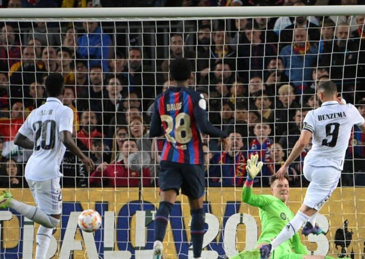 El Clasico kralı Real Madrid Barcelona'yı gole boğdu!