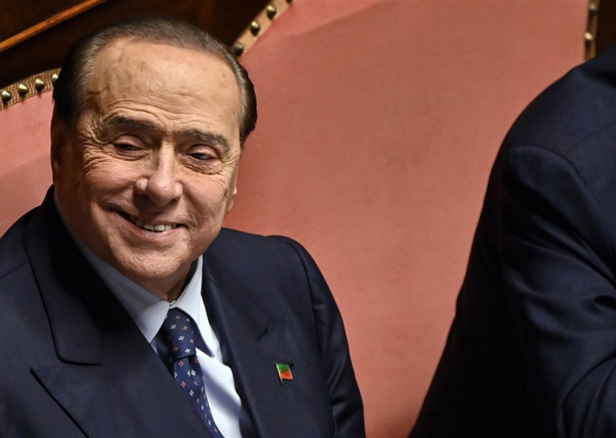Eski İtalya Başbakanı Berlusconi lösemiye yakalandı! Yoğun bakımda...