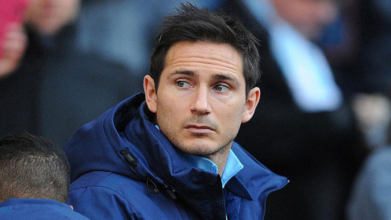 Chelsea, sezon sonuna kadar Lampard'a emanet