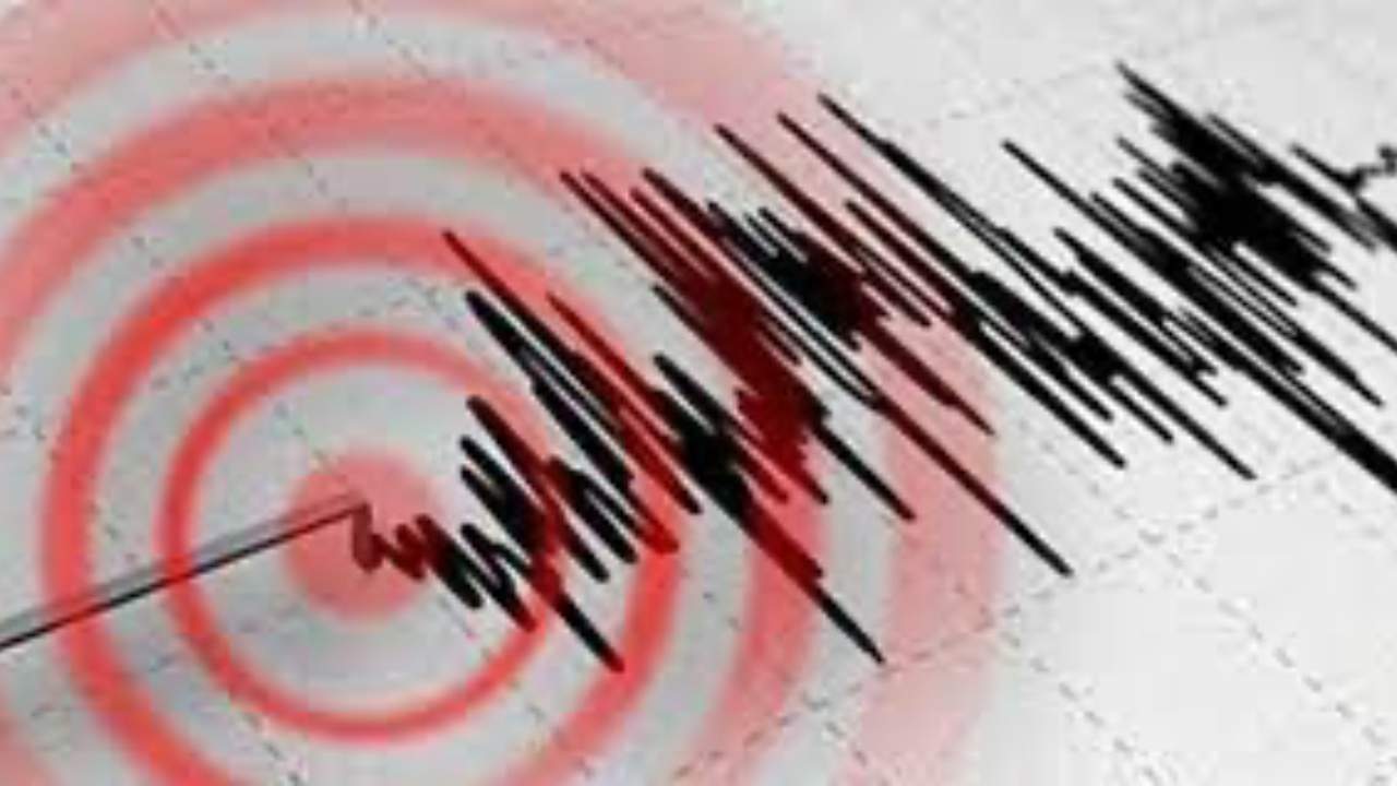 Bingöl'de korkutan deprem sonrası Naci Görür'den açıklama