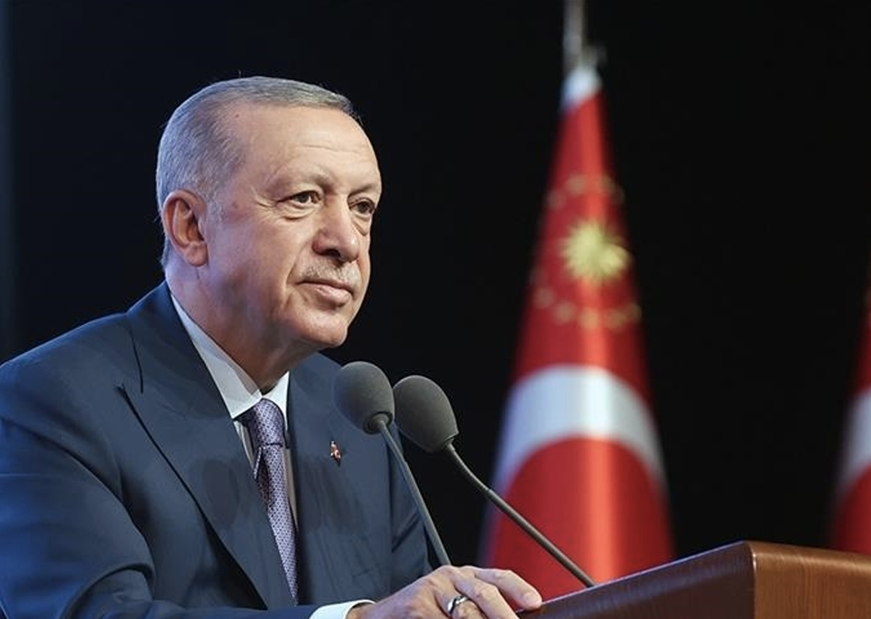 Cumhurbaşkanı Erdoğan'dan sağlık çalışanlarına müjde! 42 bin 500 personel alımı yapılacak