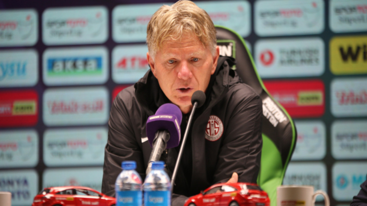 Antalyaspor Teknik Sorumlusu Alfons Groenendijk Konyaspor beraberliğini değerlendirdi: Bir puanla yetinmek durumunda kaldık...