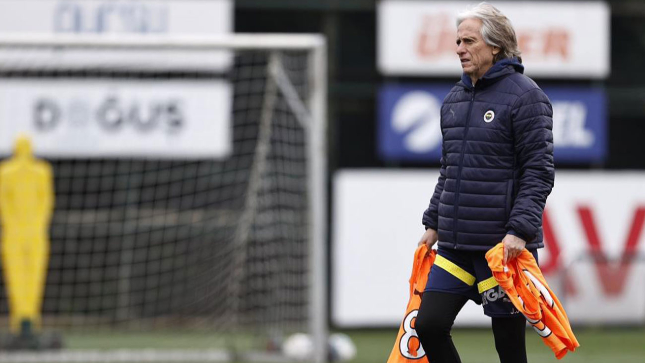 Jorge Jesus taraftarlara ricada bulundu
