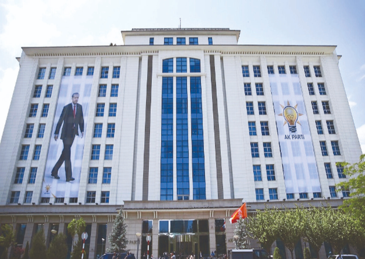 AK Parti'den deprem bölgesindeki 4 il başkanlığına atama!