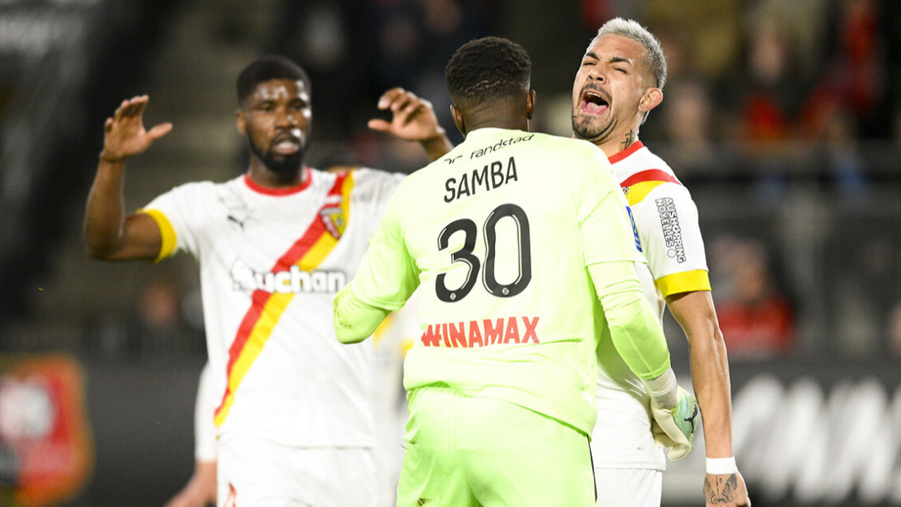 Lens, lider PSG'yi takibini sürdürdü