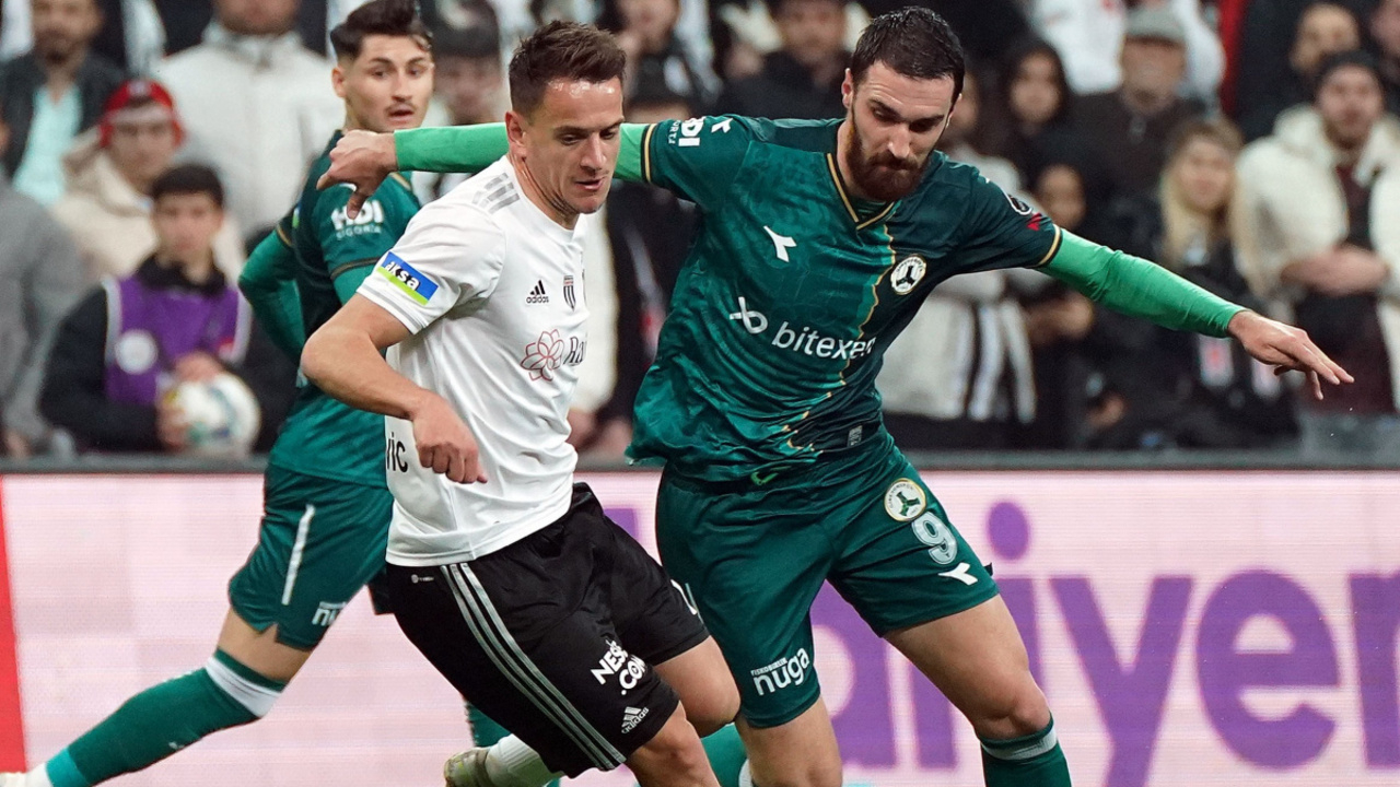 Beşiktaş'a kötü haber! Cezalı duruma düştü...