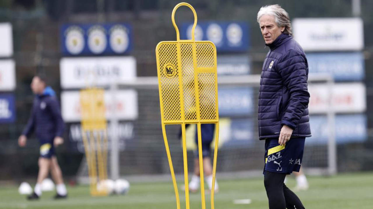 Jorge Jesus bir ilke hazırlanıyor!