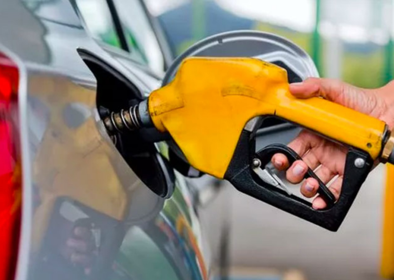 Araç sahiplerine kötü haber! Motorine zam geliyor! İşte 10 Nisan 2023 güncel akaryakıt fiyatları