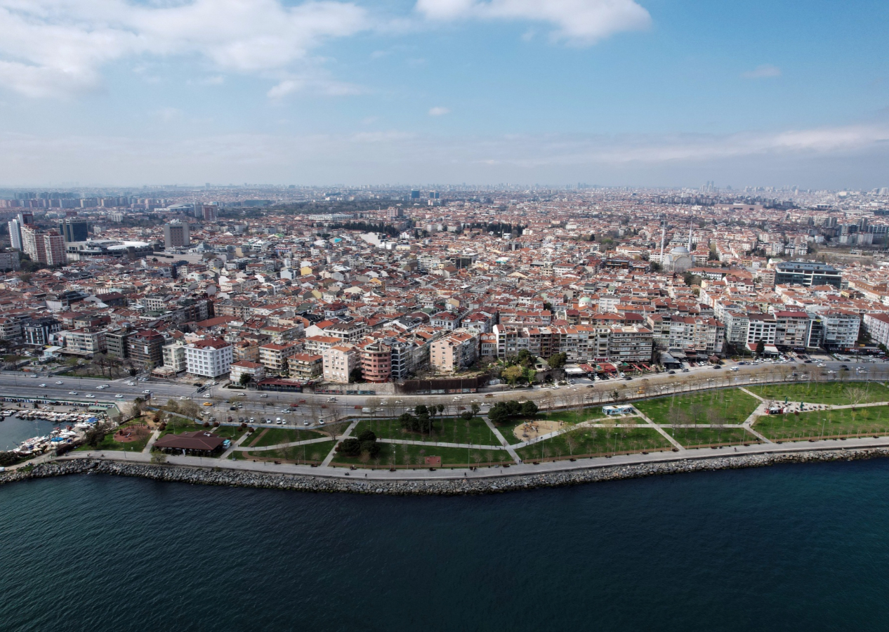 İstanbul'un o ilçelerinde evler boş kaldı: Depremden kaçış sürüyor