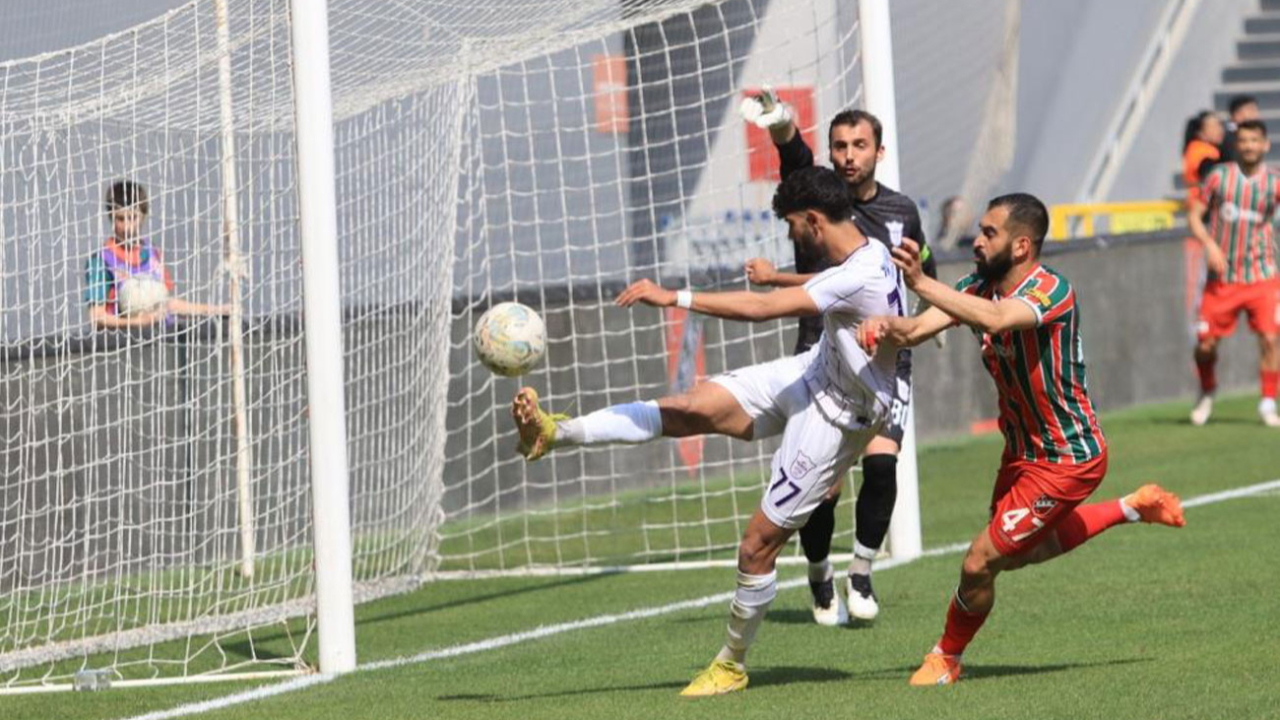 Karşıyaka'da işler yolunda gitmiyor