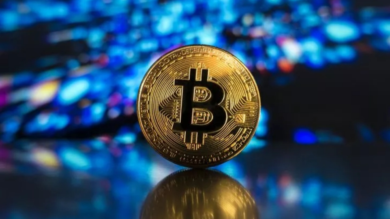 Bitcoin tırmanışta! Fiyatı 30 bin doları aştı
