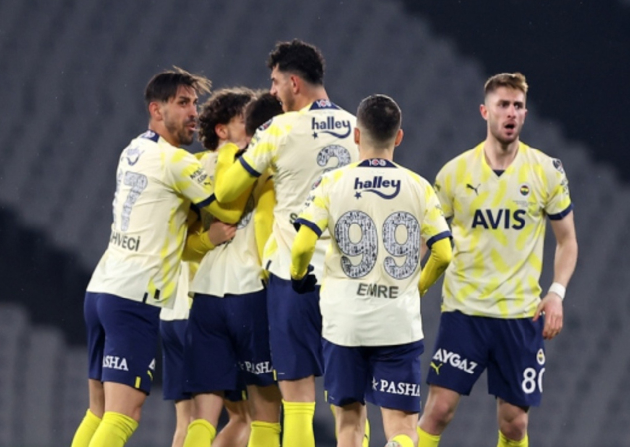 Fatih Karagümrük 1 - 2 Fenerbahçe | Maçın geniş özeti...