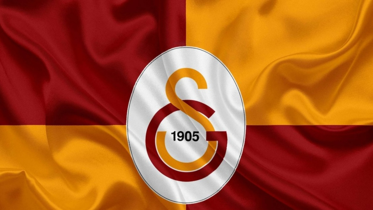 Galatasaray liderliğini ilan etti! Fileler borçla havalanıyor