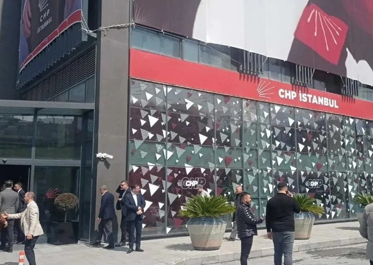 CHP il binasına silahlı saldırı iddiasında sıcak gelişme! 3 şüpheli serbest bırakıldı...